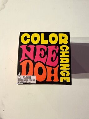Needoh Color Change Squish - Blue/Pink